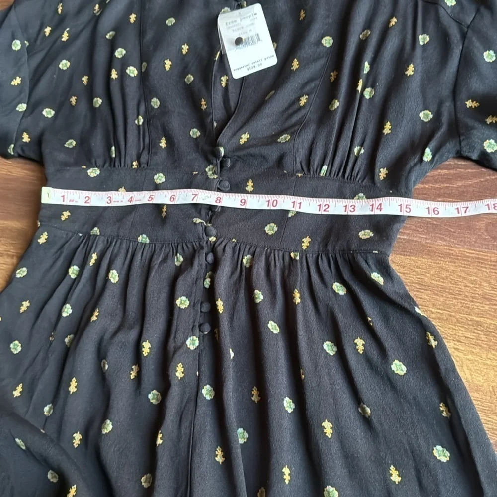 🌿END of SEASON SALE🌿FREE PEOPLE Black Comb Romper Size Medium